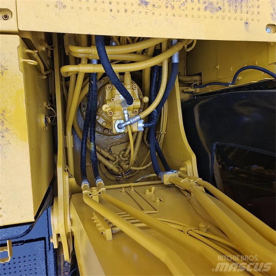 CAT 320 D Vikšriniai ekskavatoriai