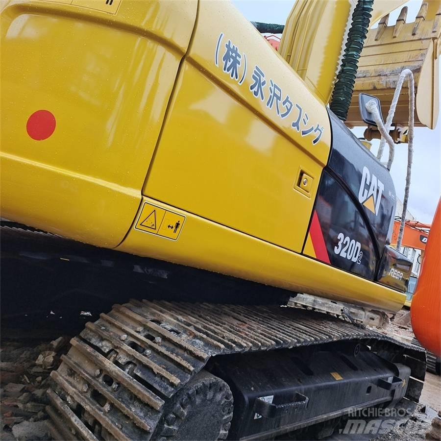 CAT 320 D Vikšriniai ekskavatoriai