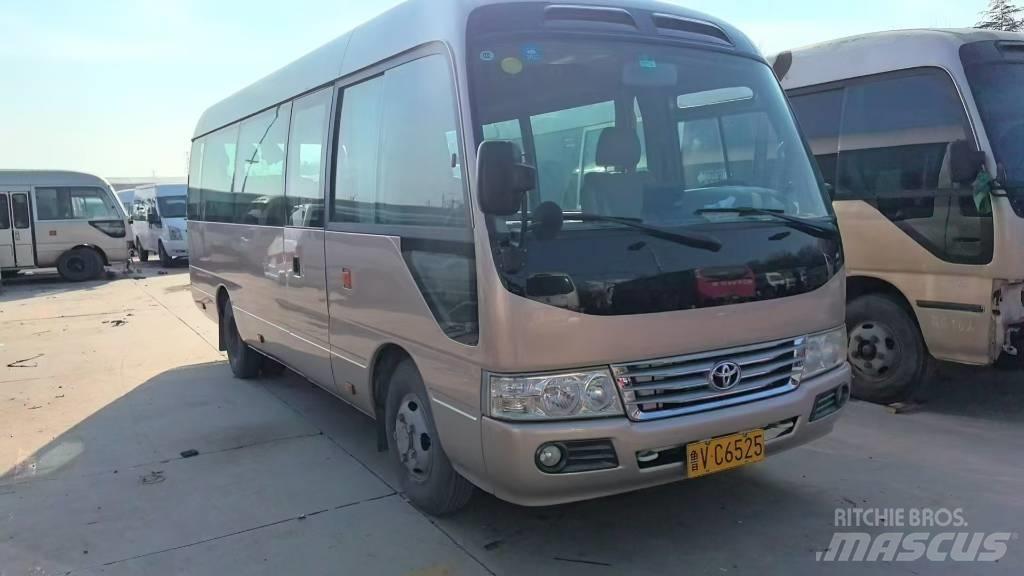 Toyota Coaster Tarpmiestiniai autobusai