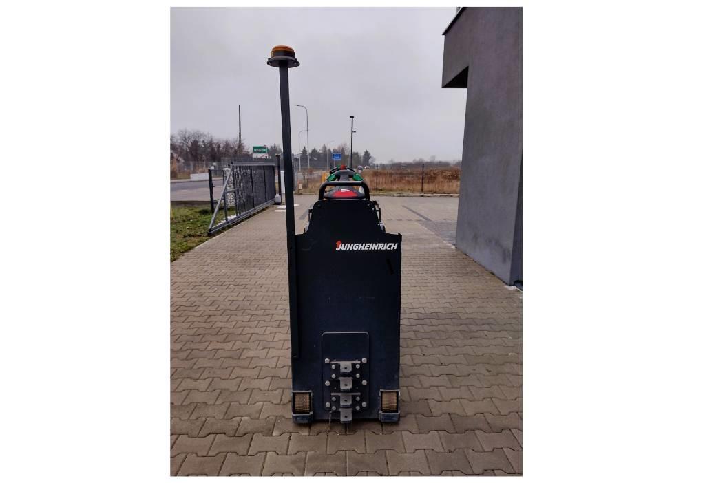 Jungheinrich EZS 130 Buksyravimo vilkikai