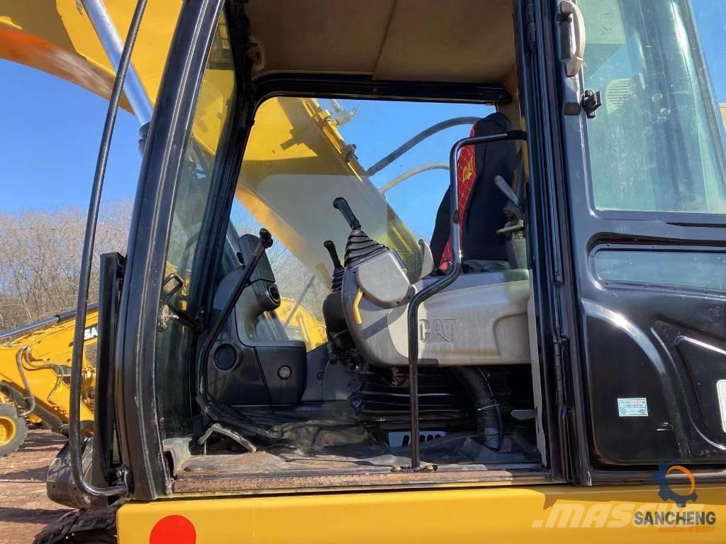 CAT 325D Vikšriniai ekskavatoriai