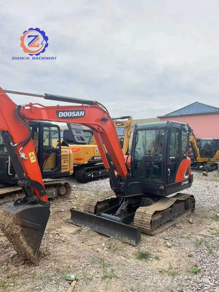 Doosan DX 60 Mini ekskavatoriai < 7 t