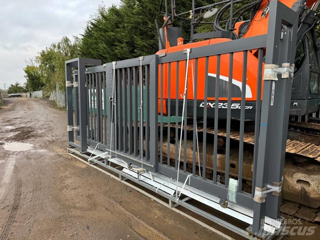 GATES 20FOOT Statyba - Kita