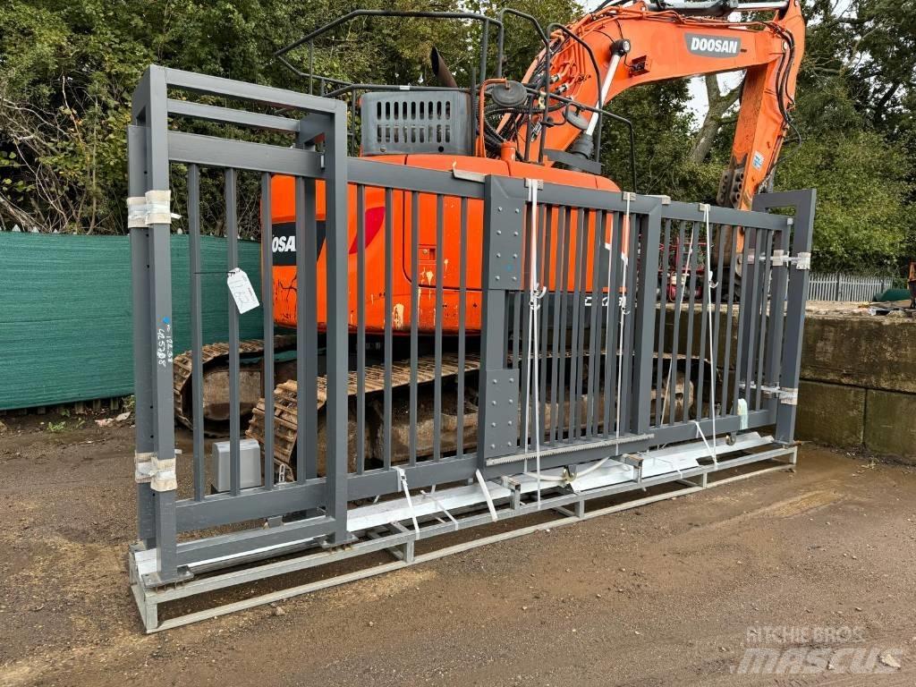 GATES 20FOOT Statyba - Kita