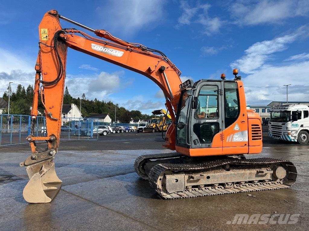 Doosan DX140 LCR-3 Vikšriniai ekskavatoriai