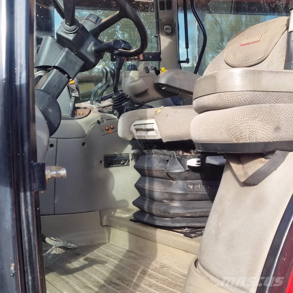 Case IH Maxxum 100 Traktoriai