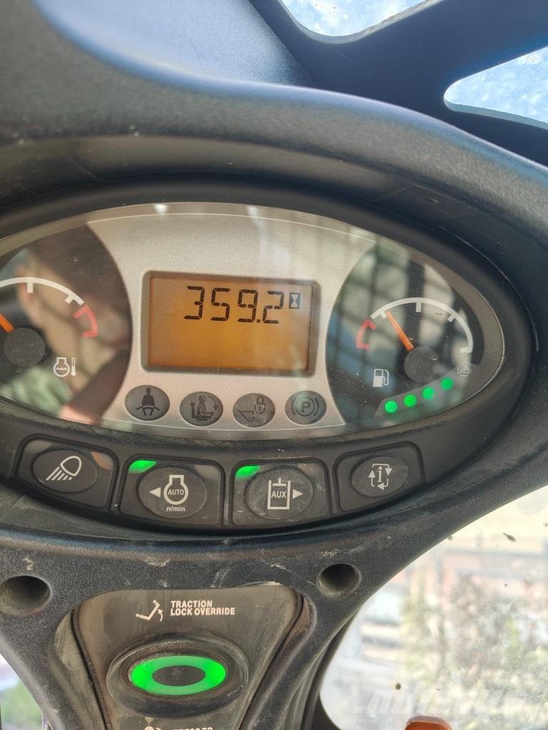 Bobcat T 770 Vikšriniai krautuvai