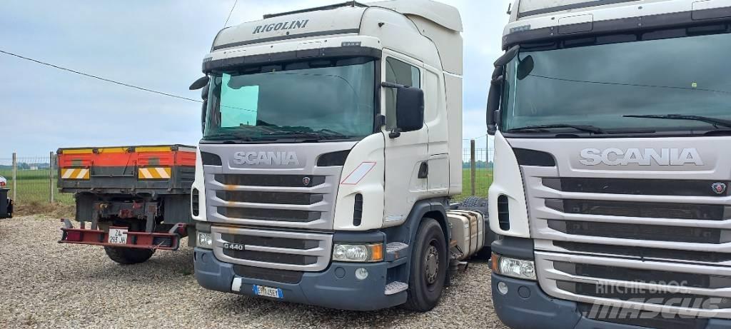 Scania 440 Naudoti vilkikai