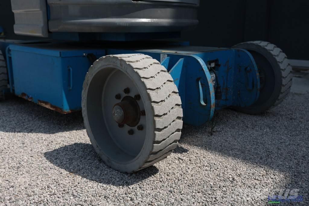 Genie Z34/22N Alkūniniai keltuvai