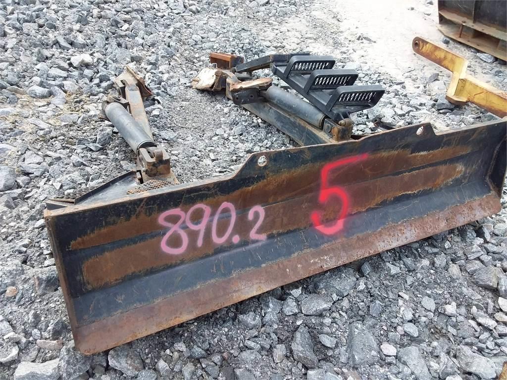 Valmet 890 Kiti priedai
