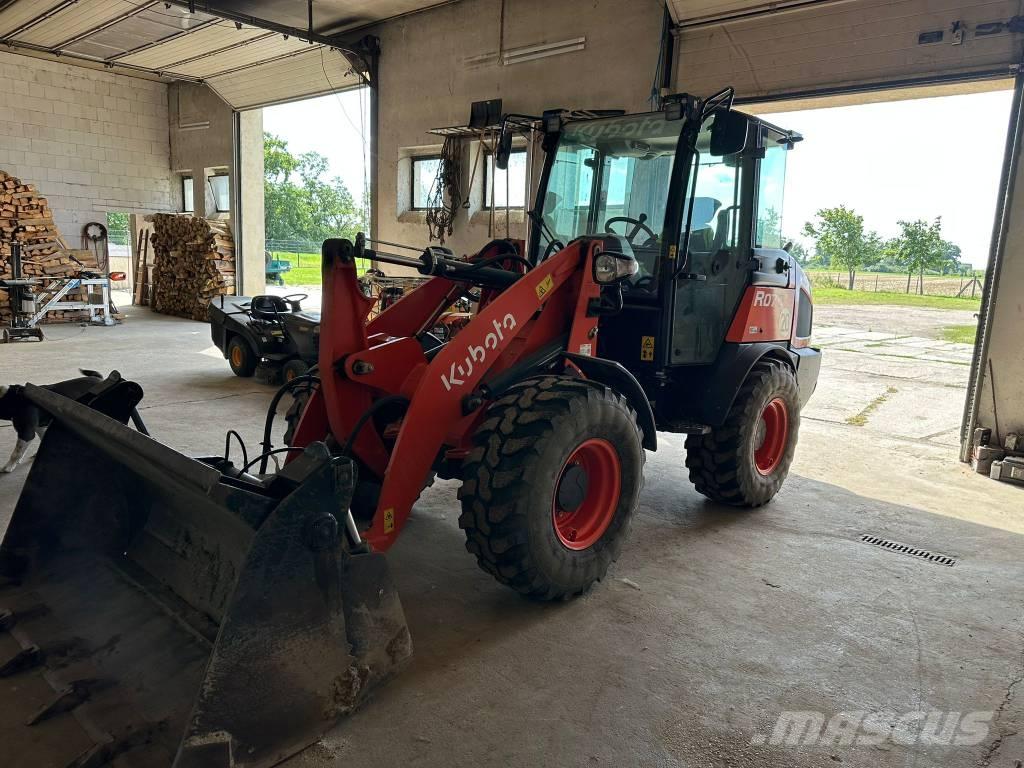 Kubota R 070 WT QC Naudoti ratiniai krautuvai