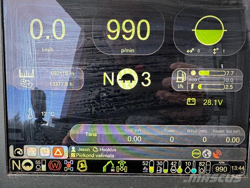 Komatsu 911 Miško technika (Harvesteriai)