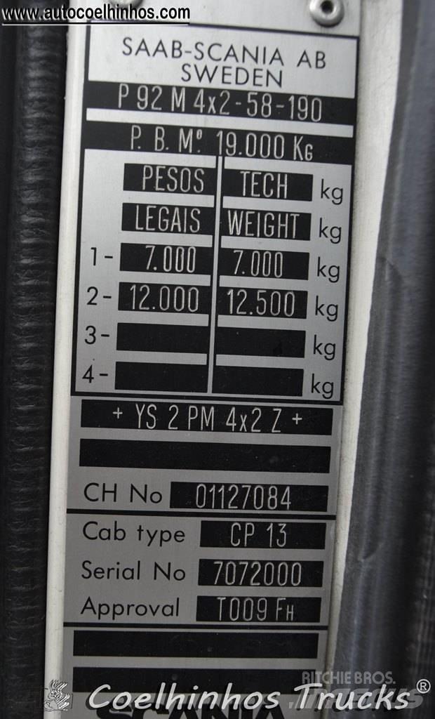 Scania 92 M Priekabos su tentu