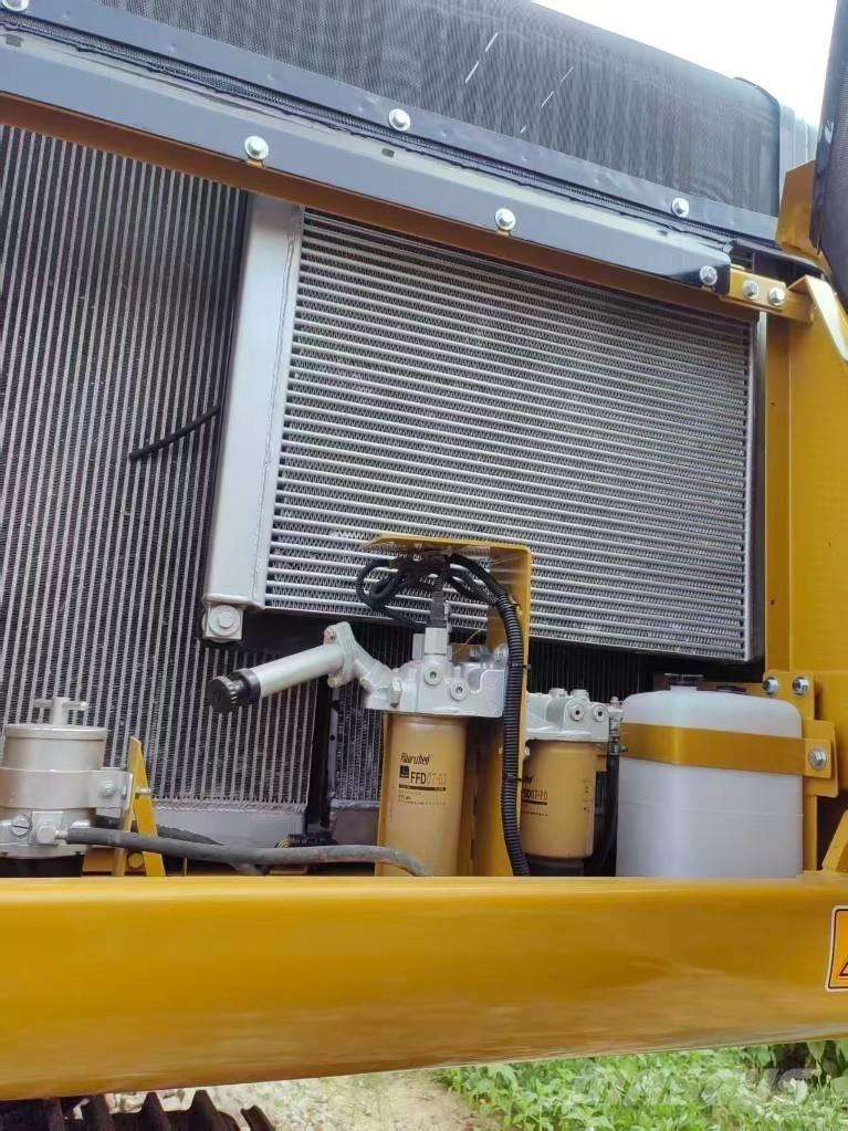 CAT 336 D Vikšriniai ekskavatoriai