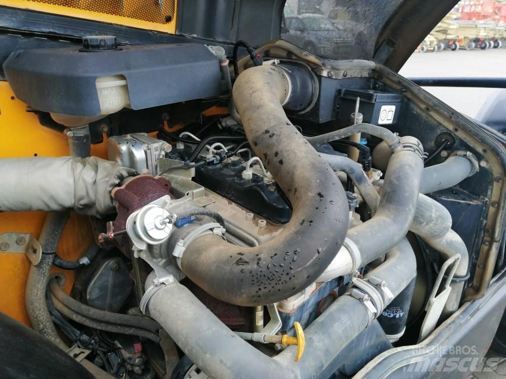 JCB 535-95 Naudoti ratiniai krautuvai