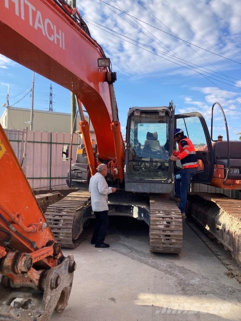 Hitachi ZX 240 Vikšriniai ekskavatoriai