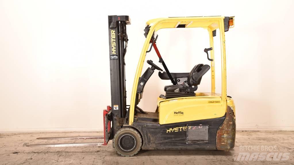 Hyster J2.0XNT Elektriniai šakiniai krautuvai