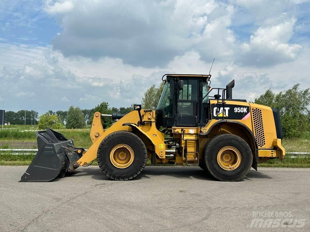 CAT 950K Naudoti ratiniai krautuvai