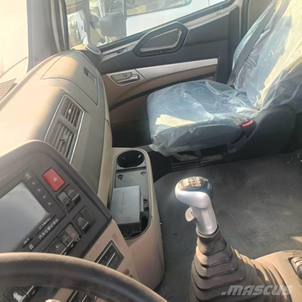 Howo 371 6x4 Naudoti vilkikai