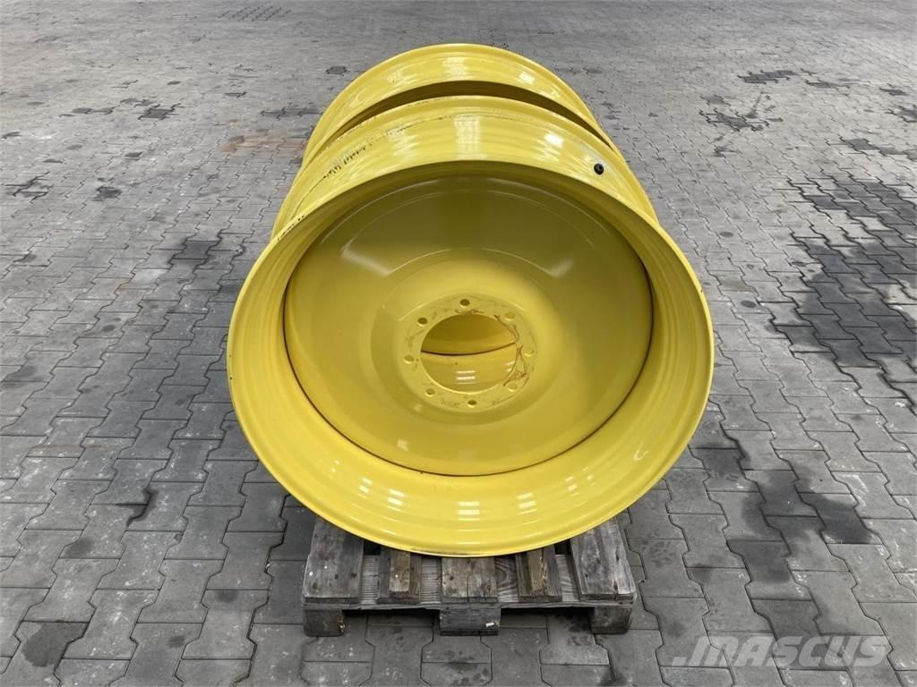 John Deere 15x38 Padangos, ratai ir ratlankiai