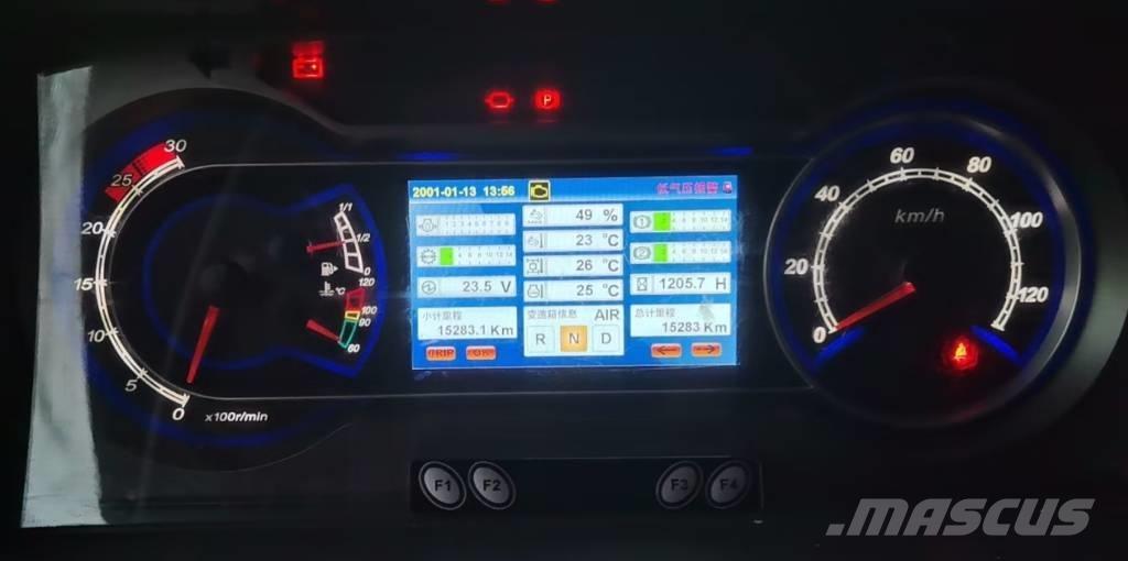 Sany SAC4000C8-8 Visureigiai kranai