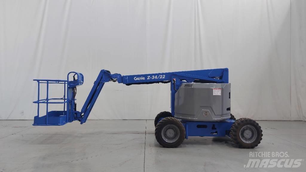 Genie Z 34/22 IC Alkūniniai keltuvai