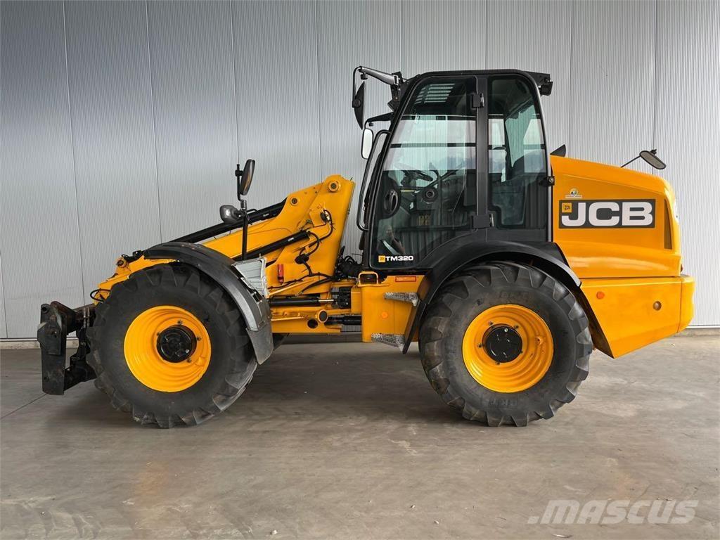 JCB TM 320 Agri Naudoti ratiniai krautuvai