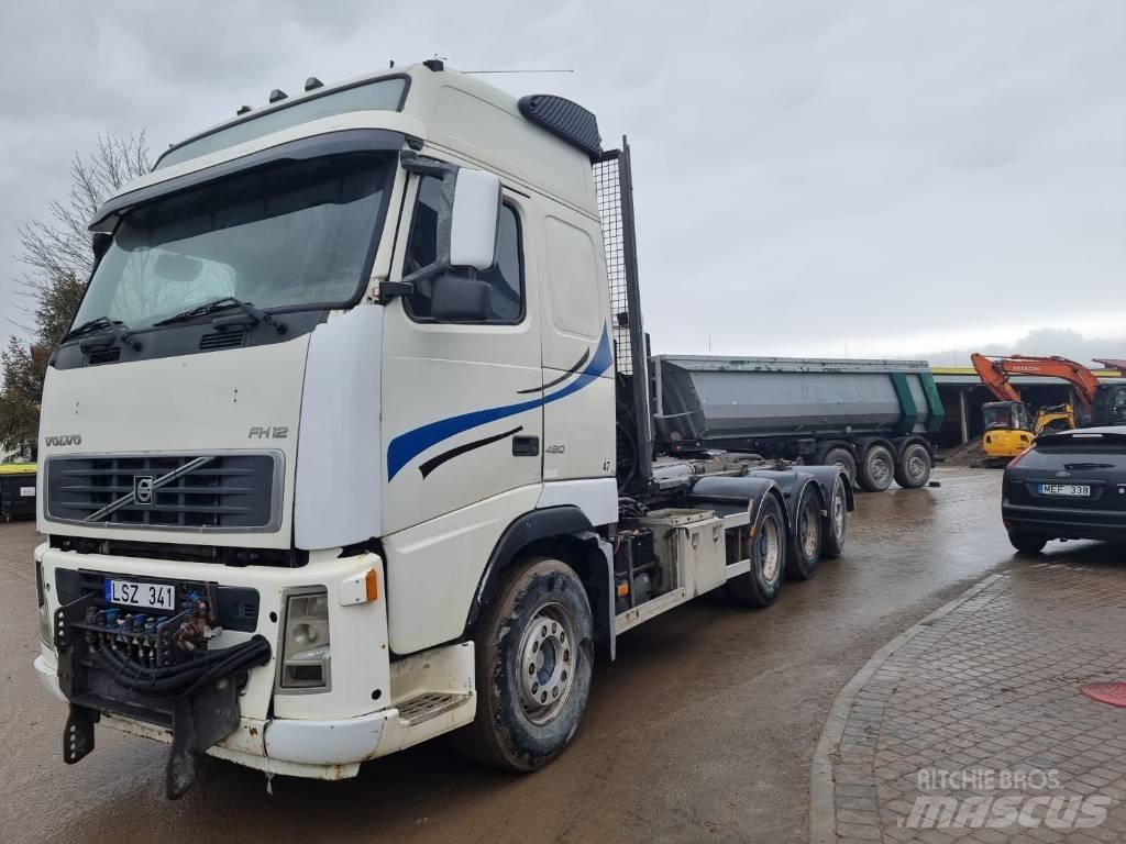 Volvo FH 12 Sunkvežimiai su keliamuoju kabliu