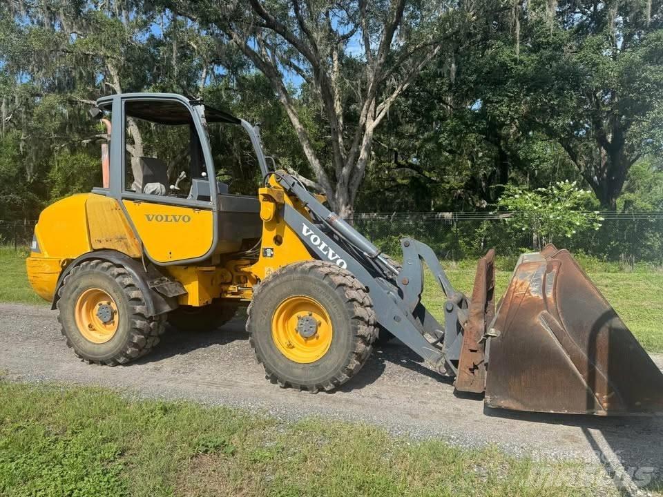 Volvo L 20 B Naudoti ratiniai krautuvai