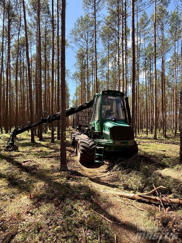 Gremo 950 F Naudoti miškovežiai (Forvarderiai)