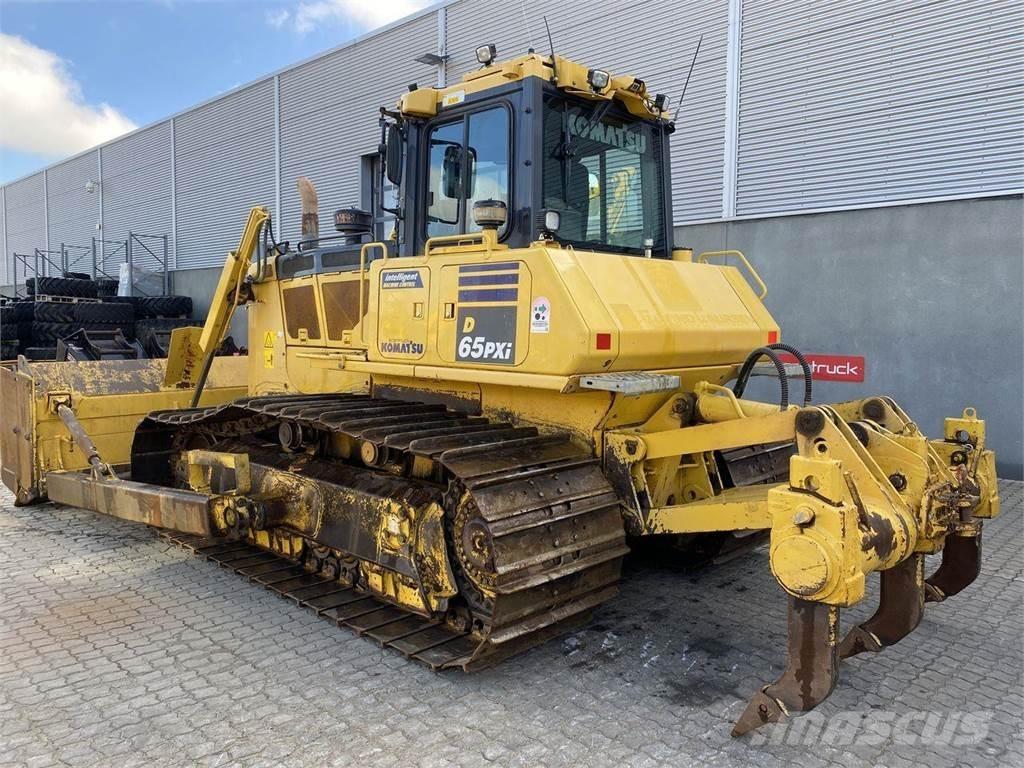 Komatsu D65PXI-18 Vikšriniai buldozeriai