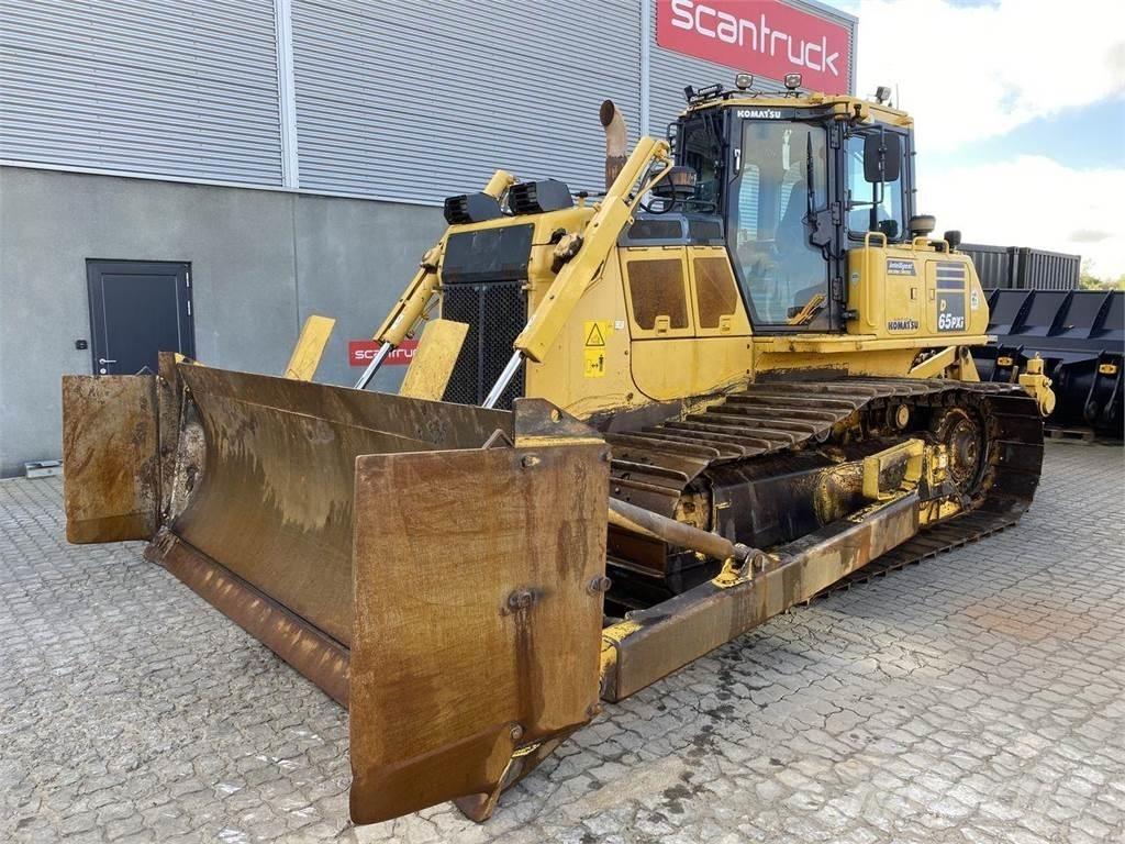 Komatsu D65PXI-18 Vikšriniai buldozeriai