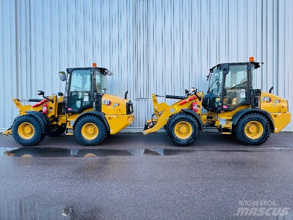 CAT 908 Naudoti ratiniai krautuvai
