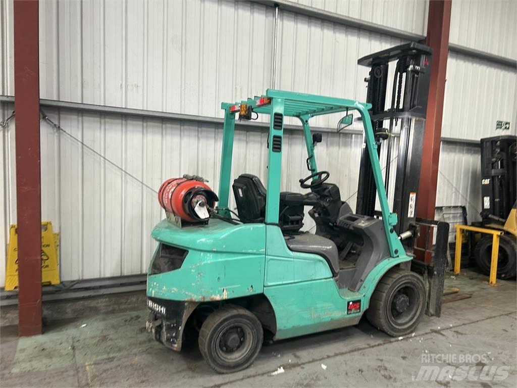 Mitsubishi FG30NT LPG (dujiniai) krautuvai