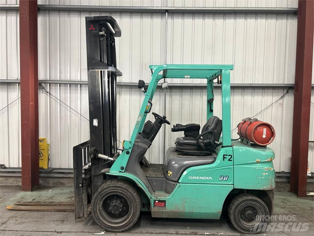 Mitsubishi FG30NT LPG (dujiniai) krautuvai
