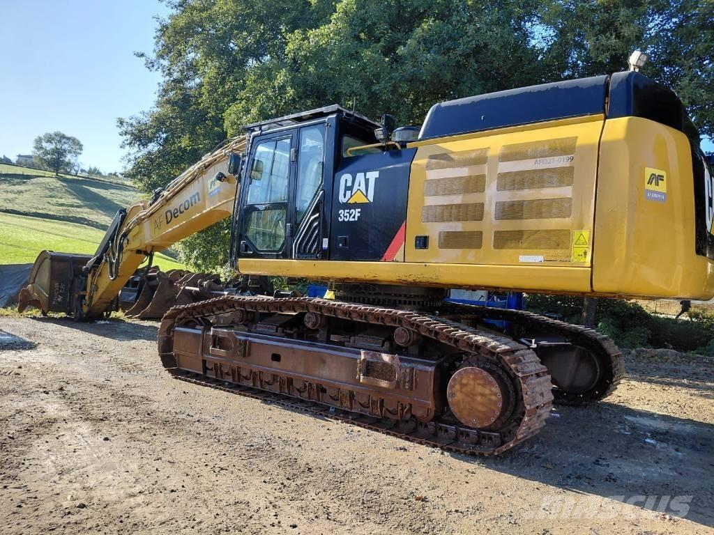 CAT 352 F Vikšriniai ekskavatoriai