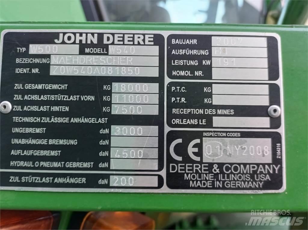 John Deere W540 Derliaus nuėmimo kombainai