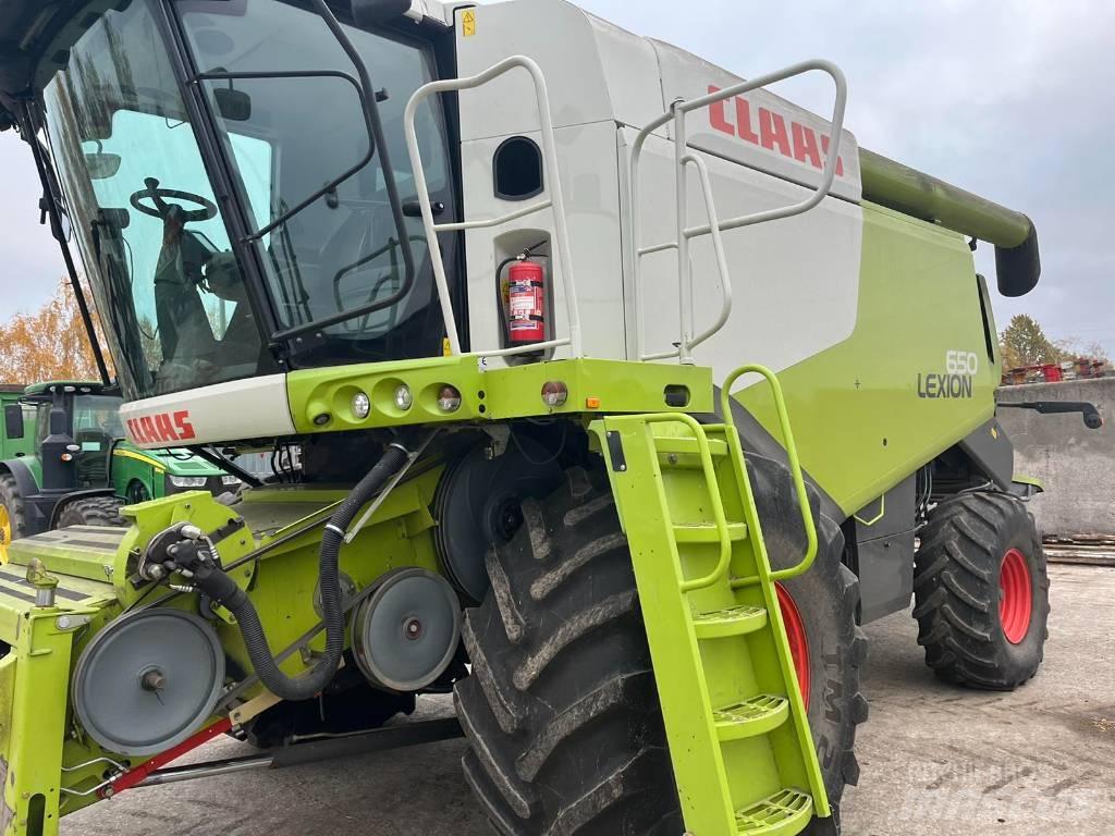 CLAAS Lexion 650 Derliaus nuėmimo kombainai