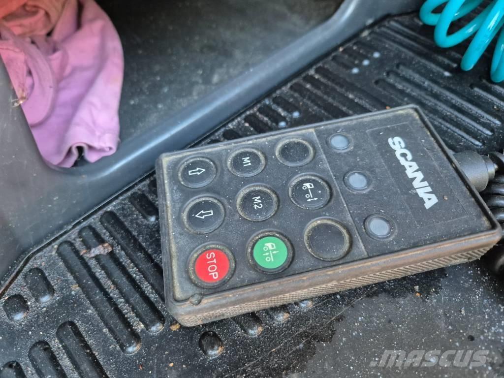 Scania R 124 Miško mašinų transportavimo sunkvežimiai