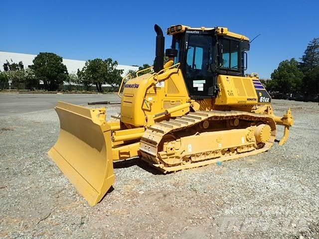 Komatsu D61EX-24 Vikšriniai buldozeriai