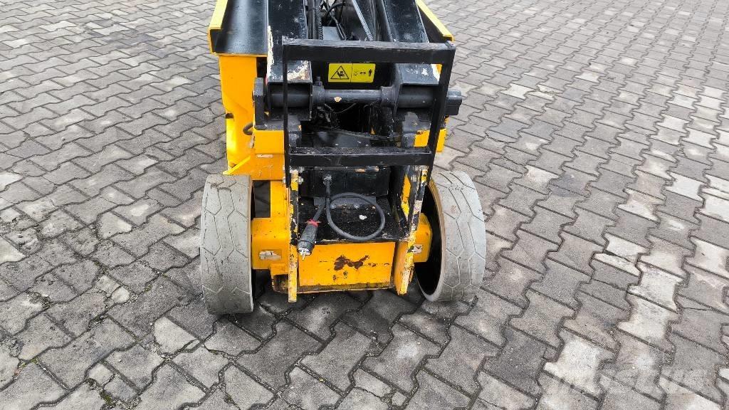 JLG 2030 ES Žirkliniai keltuvai