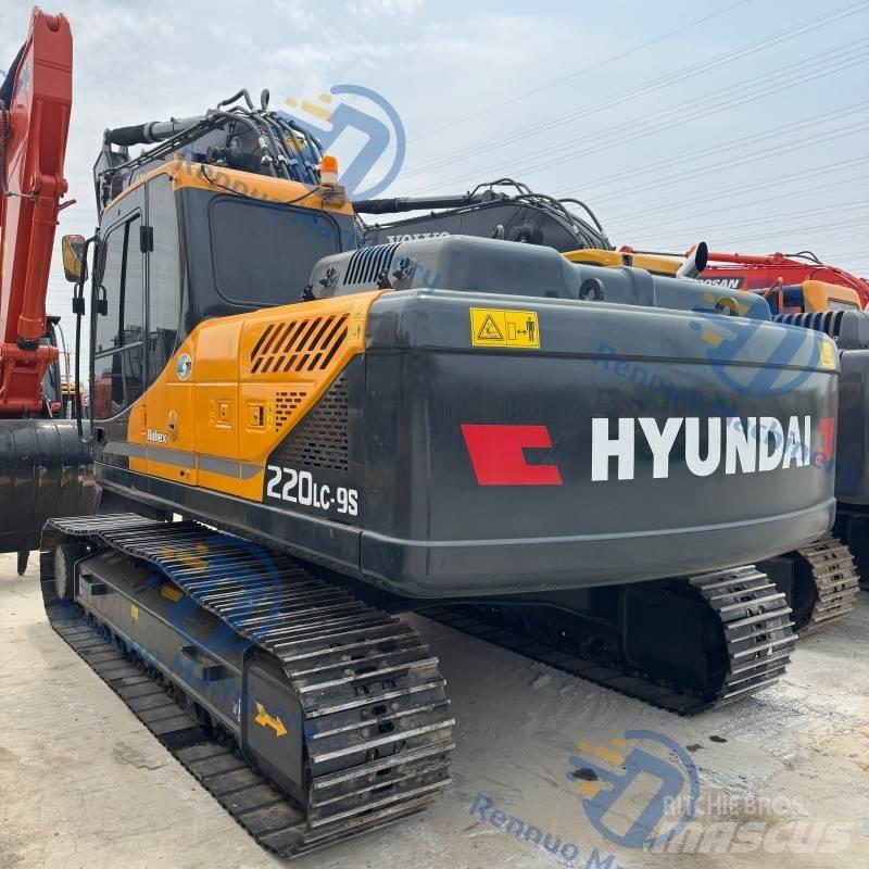 Hyundai R220-9S Vikšriniai ekskavatoriai