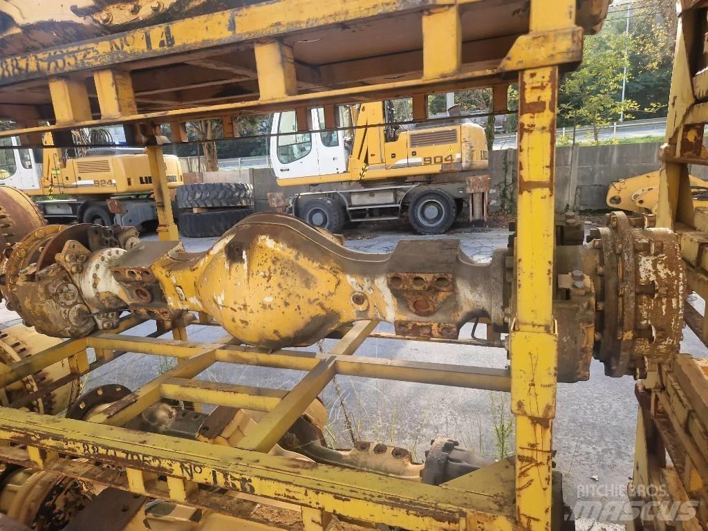 Volvo A25C Ašys
