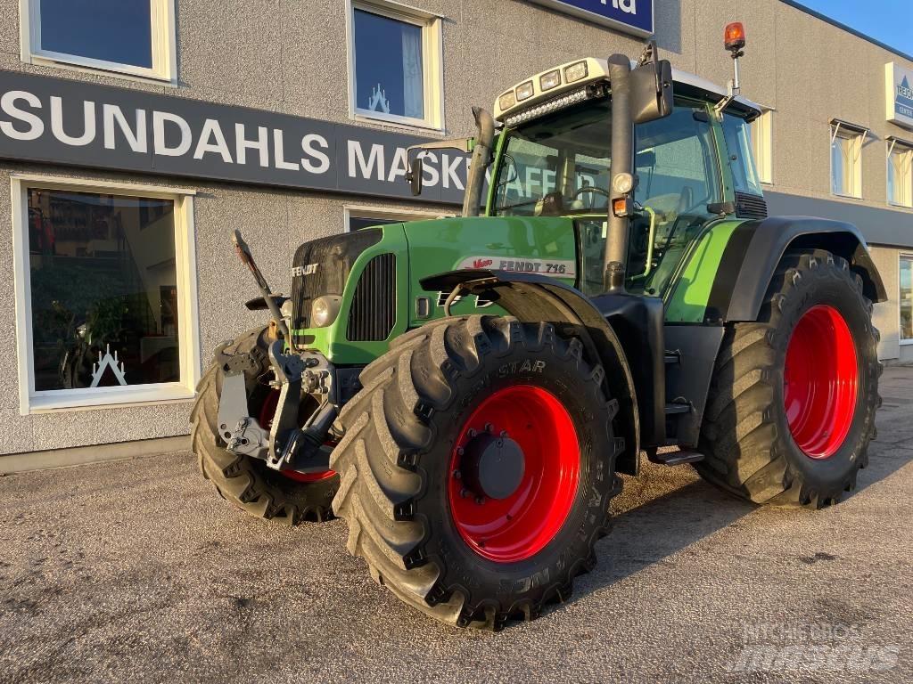 Fendt 716 Vario Traktoriai