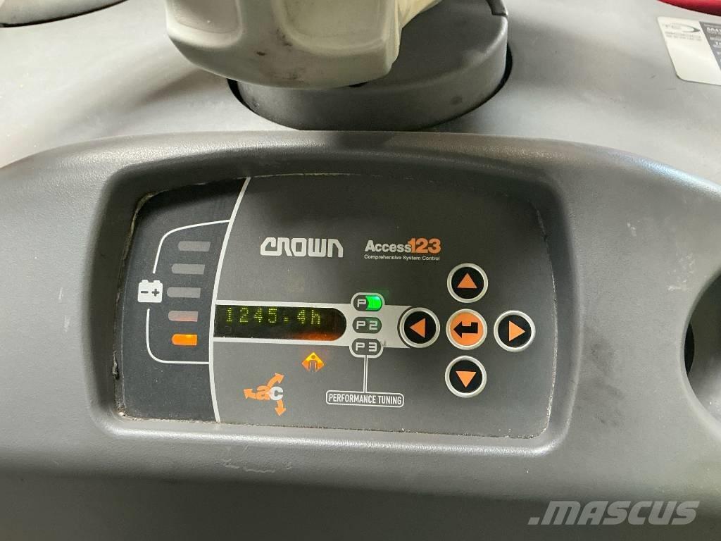Crown TC 3000 Buksyravimo vilkikai