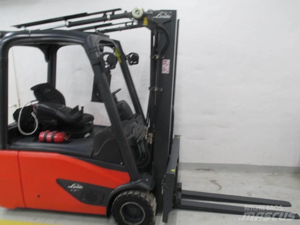Linde E18L Elektriniai šakiniai krautuvai