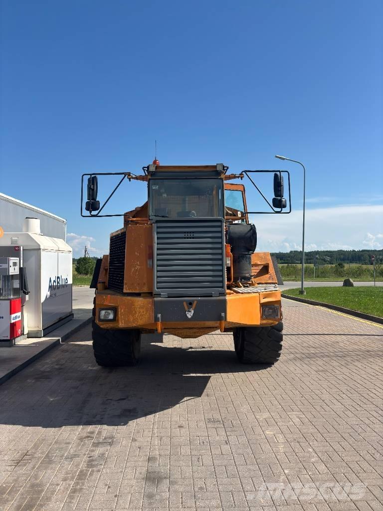Volvo BM A 35 Karjeriniai savivarčiai