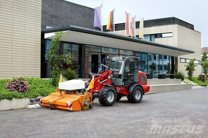 Weidemann 2080 Naudoti ratiniai krautuvai