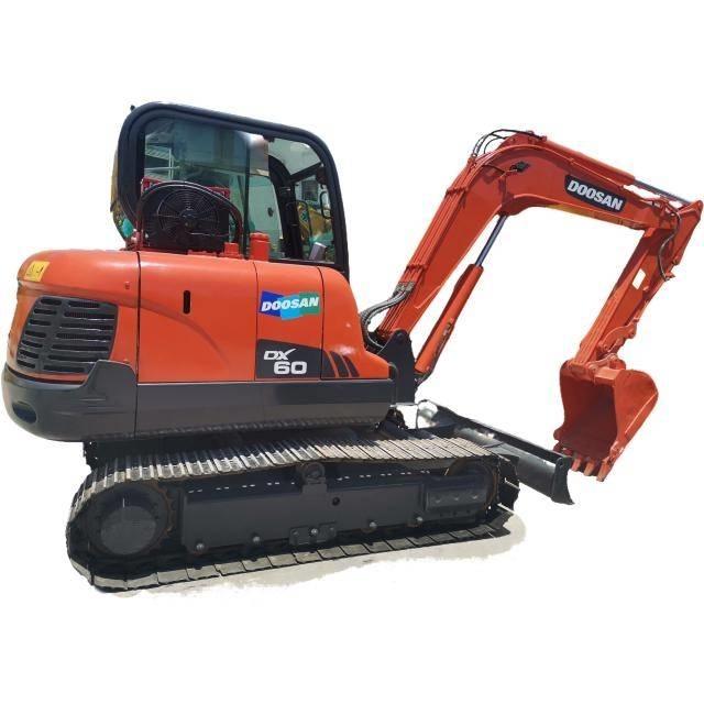 Doosan DX 60 Vikšriniai ekskavatoriai