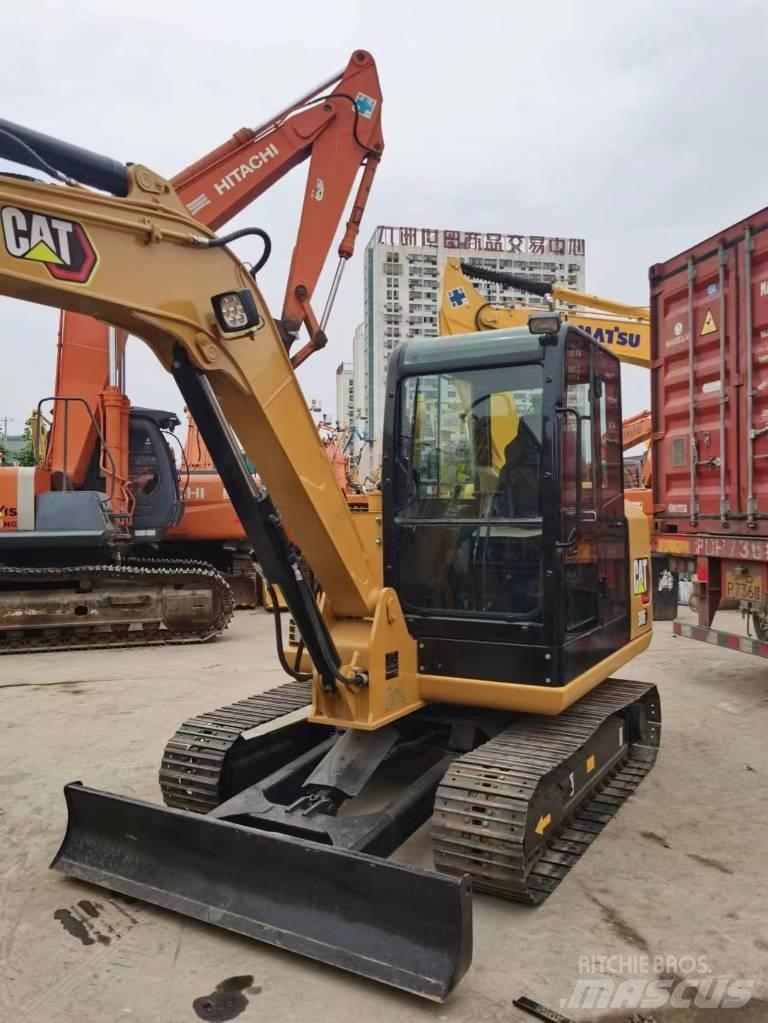 CAT 306E2 Vikšriniai ekskavatoriai